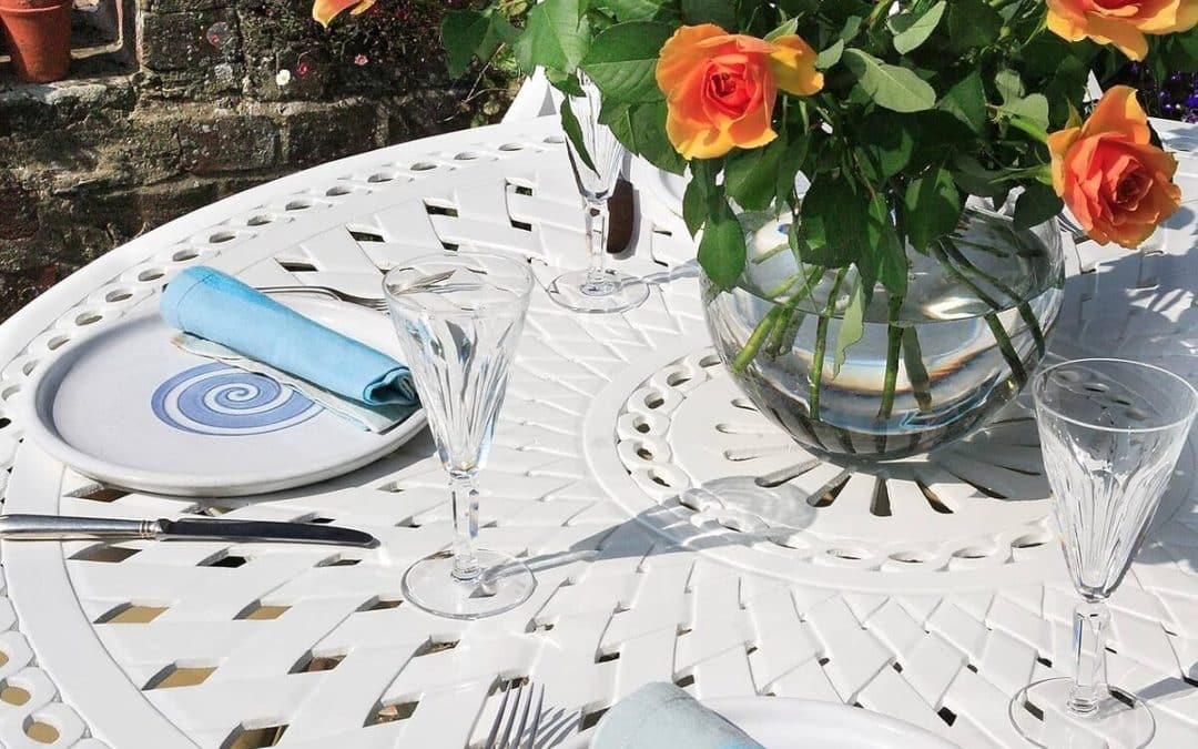 Test : salon de jardin Lazy Susan Alice 120 cm et chaises Kate