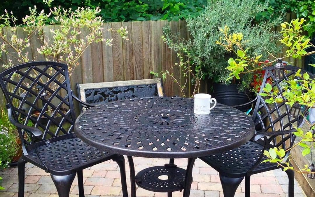 Test du salon de jardin Lazy Susan Mia : élégance et robustesse au rendez-vous