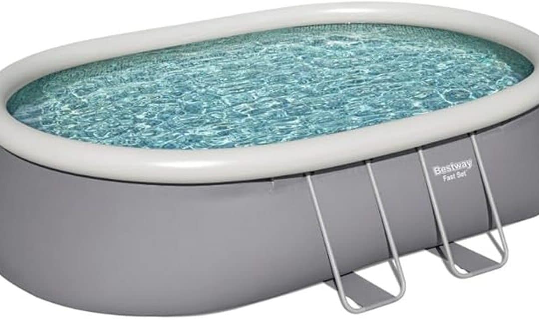 Test de la piscine autoportante BESTWAY Ovale Fast Set 549 x 366 x 122 cm