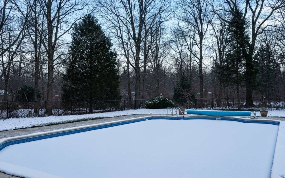 Hivernage piscine : 5 erreurs à éviter