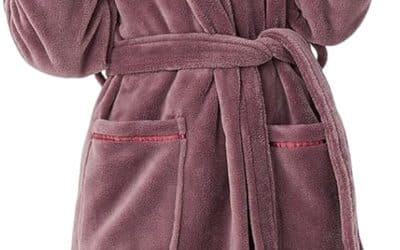 Avis sur le peignoir à capuche David Archy : chaleur et douceur en rose violet