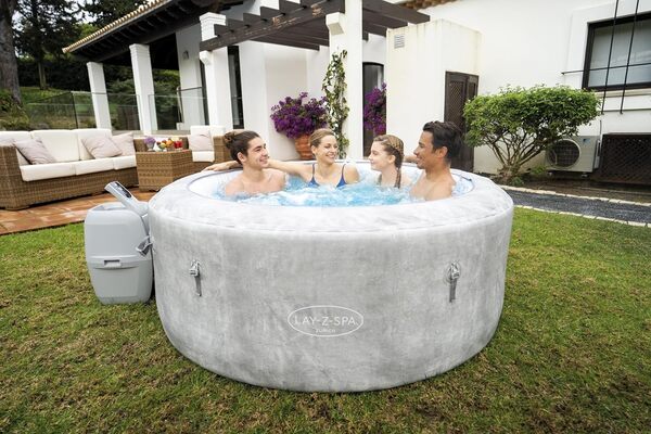 Spa Gonflable Lay-Z-Spa Zurich EnergySense™, 2 à 4 Personnes, 180 x 66 cm, 120 Airjet™, Couverture et Liner isolants, Filtration à Cartouche et diffuseur Chemconnect™