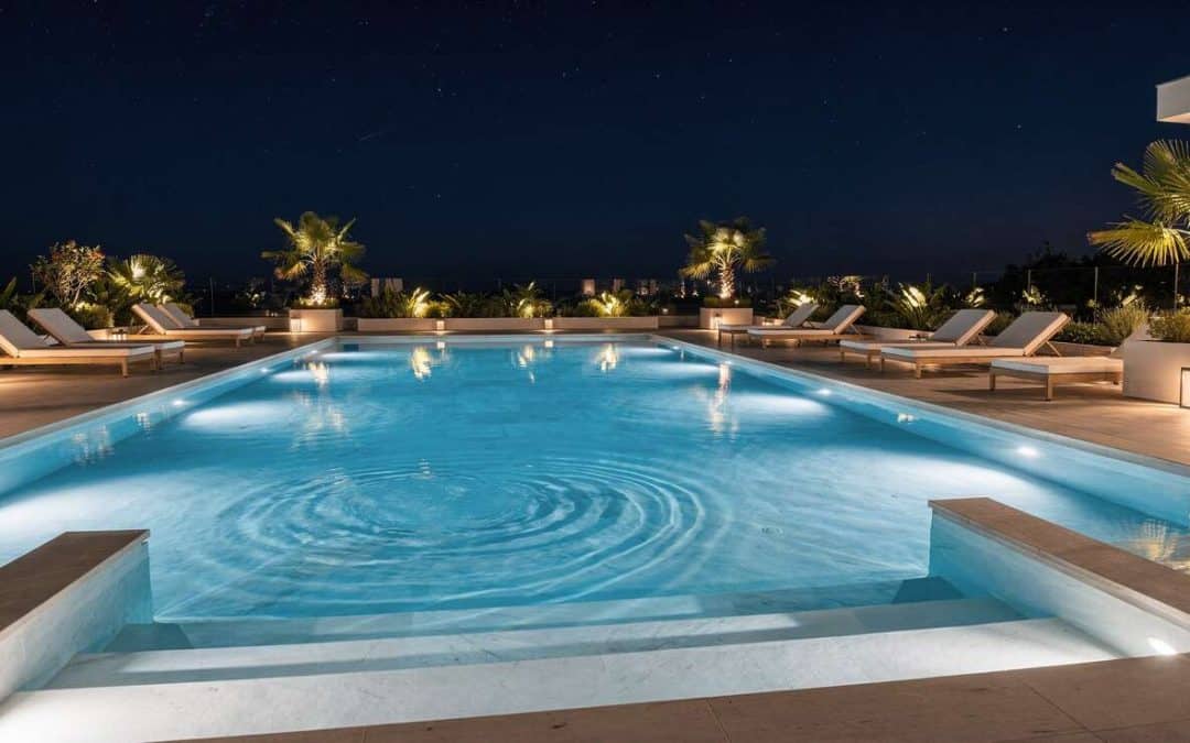 Éclairage de Piscine Optimal : ampoule LED blanche Aquareva PAR56